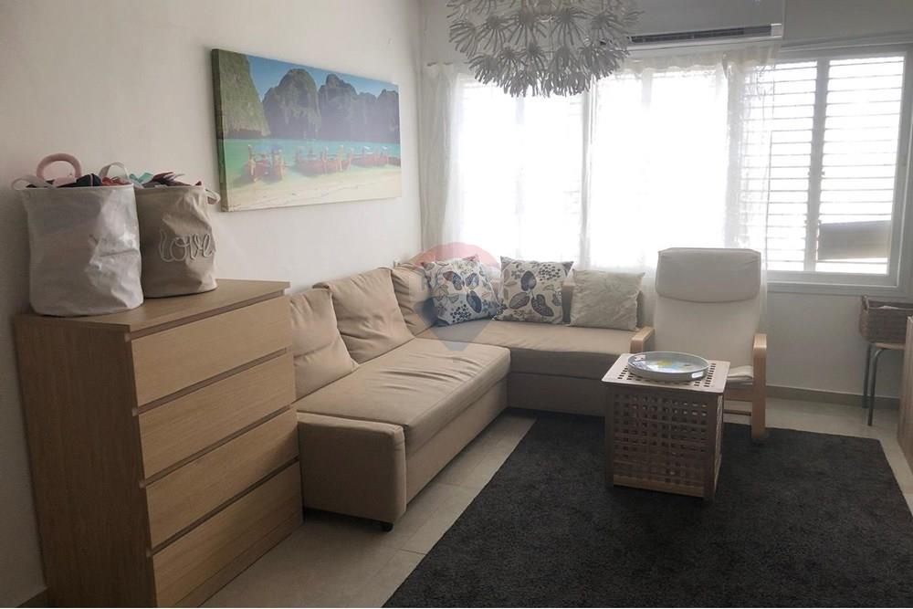 Apartment for Sale in Yehud - Image 1