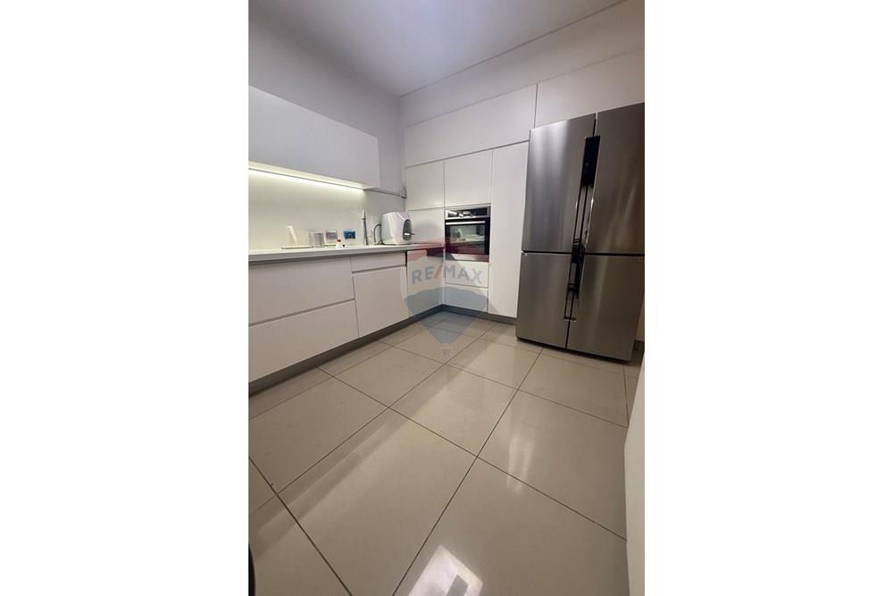 Apartment for Sale in Jerusalem - Image 1