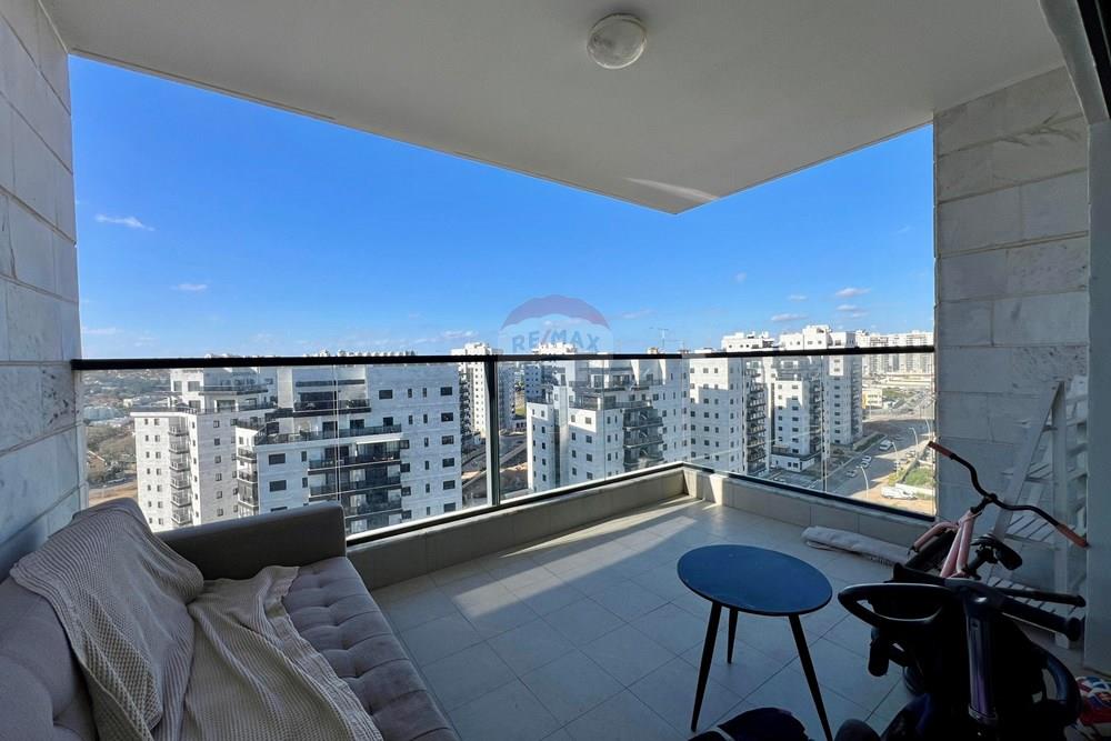 Apartment for Sale in Ashkelon - Image 5