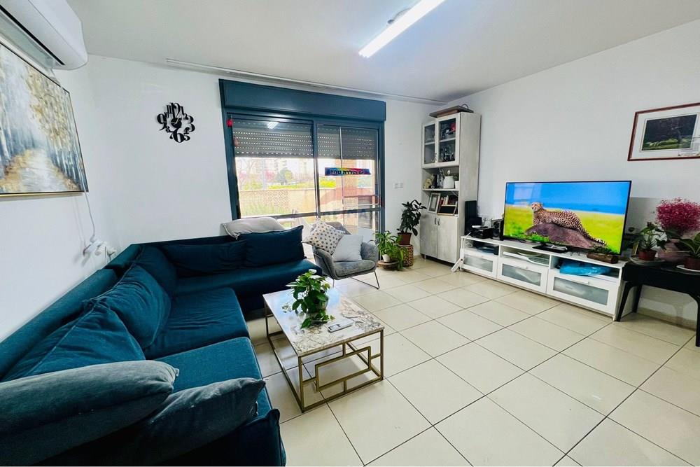 Apartment for Sale in Karmiel - Image 2