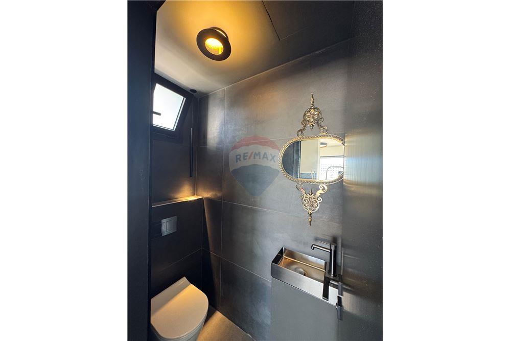 Apartment for Sale in Tel Aviv - Image 6