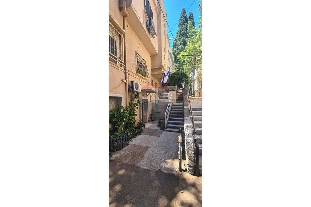 Apartment for Sale in Haifa - Image 1