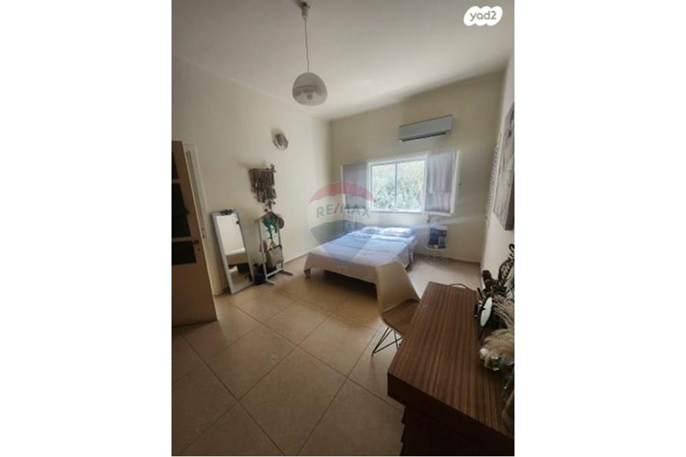 Apartment for Sale in Haifa - Image 5
