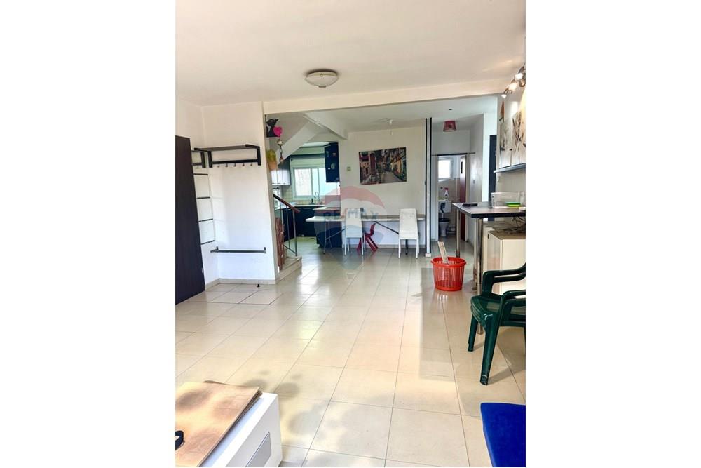 Apartment for Sale in Jerusalem - Image 2