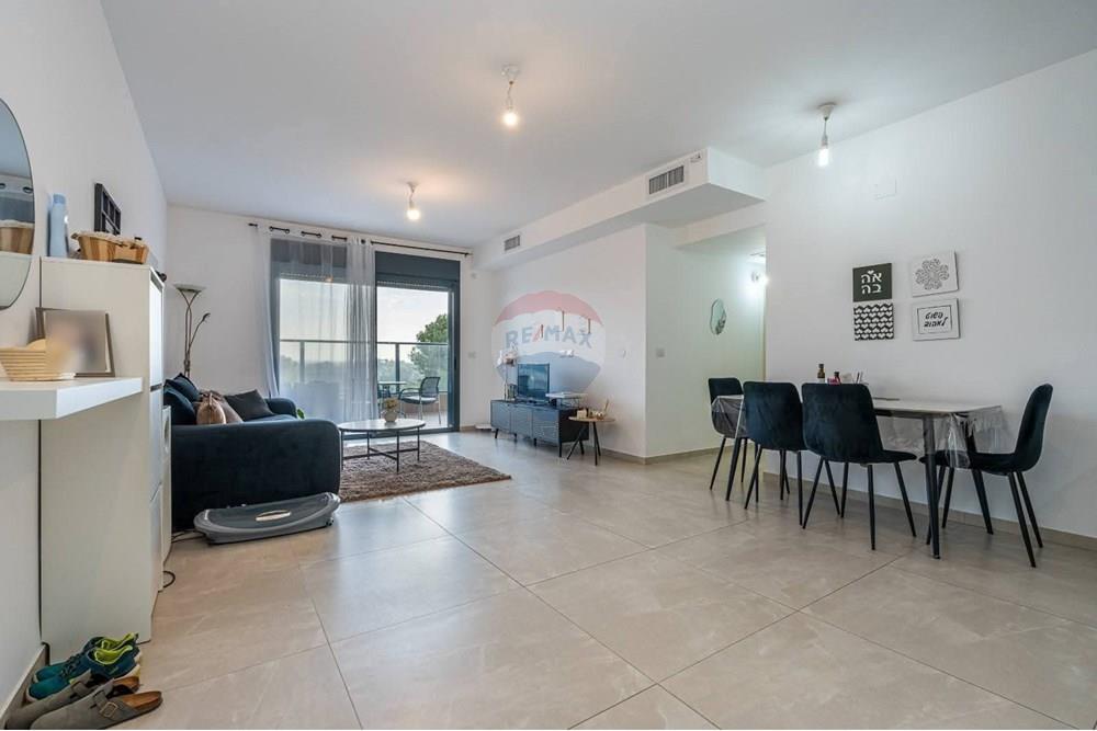 Apartment for Sale in חריש - Image 3