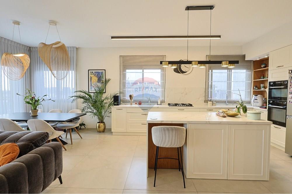 Apartment for Sale in Herzliya - Image 6