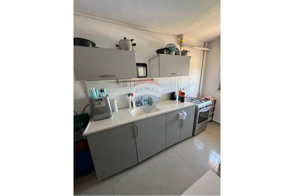 Apartment for Sale in Kiryat Yam - Image 3