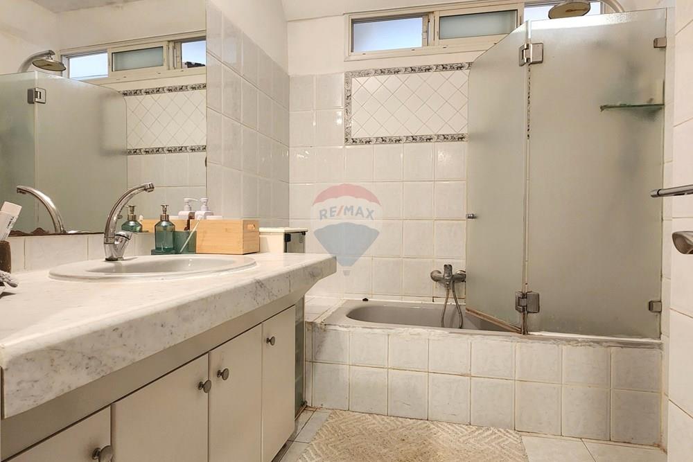 Apartment for Sale in Herzliya - Image 7