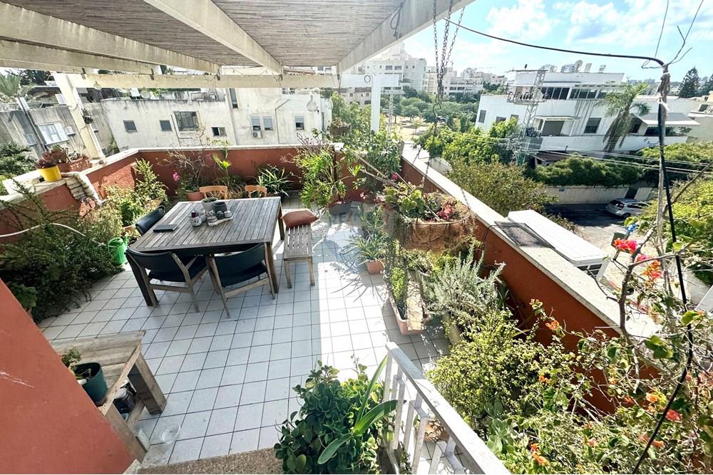 Apartment for Sale in Tel Aviv - Image 6