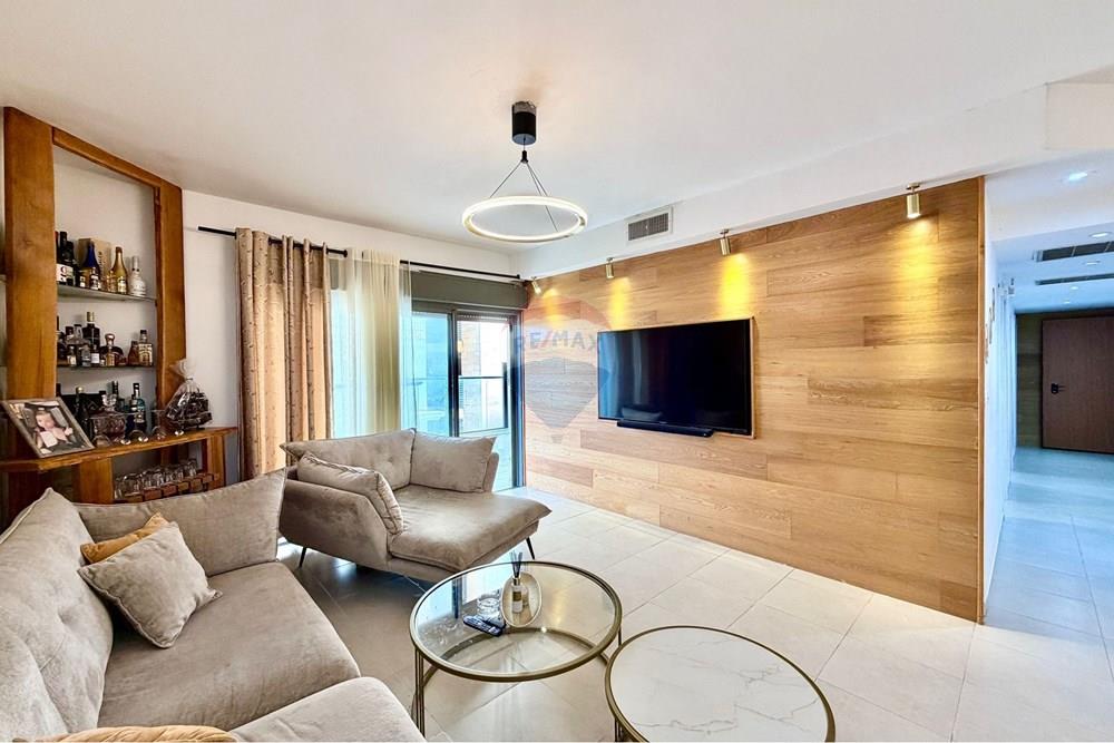 Apartment for Sale in Netanya - Image 3