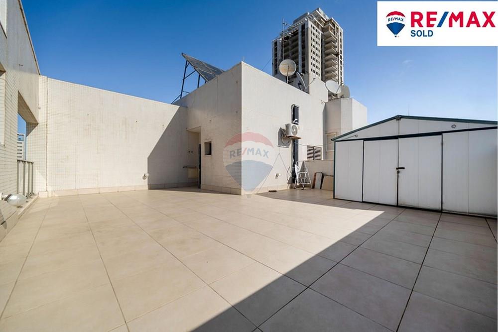 Apartment for Sale in Petah Tikva - Image 7
