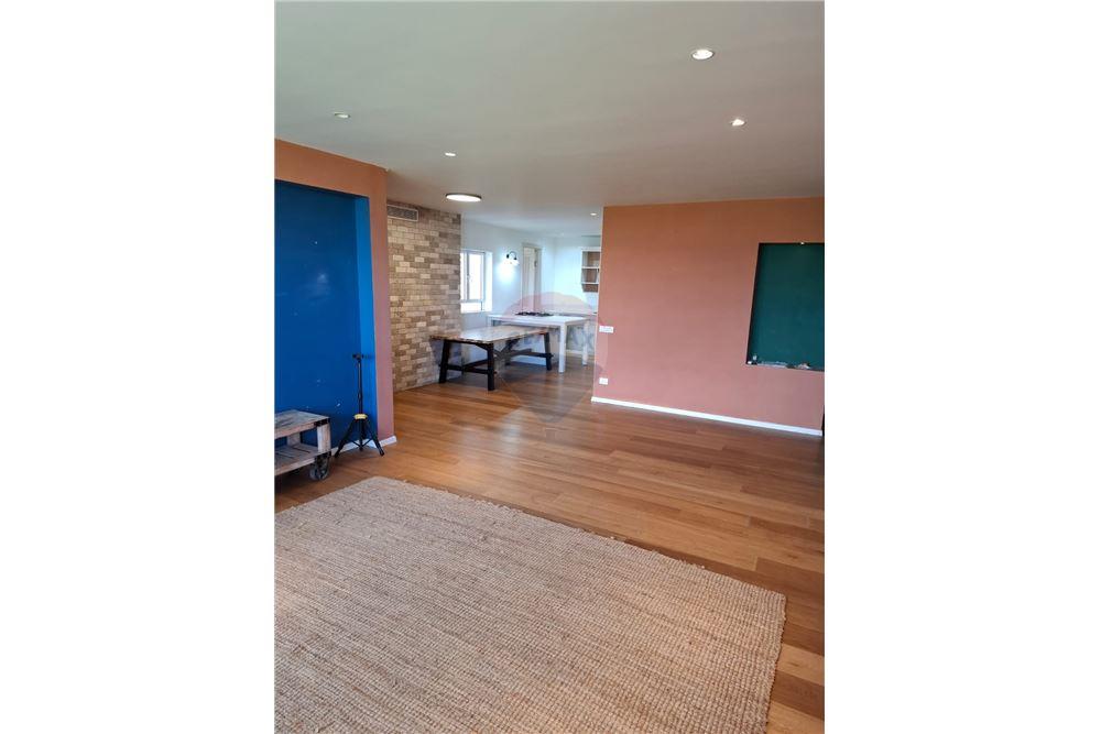 Apartment for Sale in Tel Aviv - Image 3