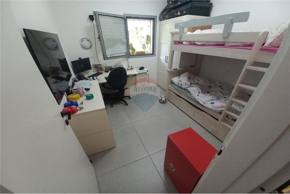 Apartment for Sale in Tel Aviv - Image 6