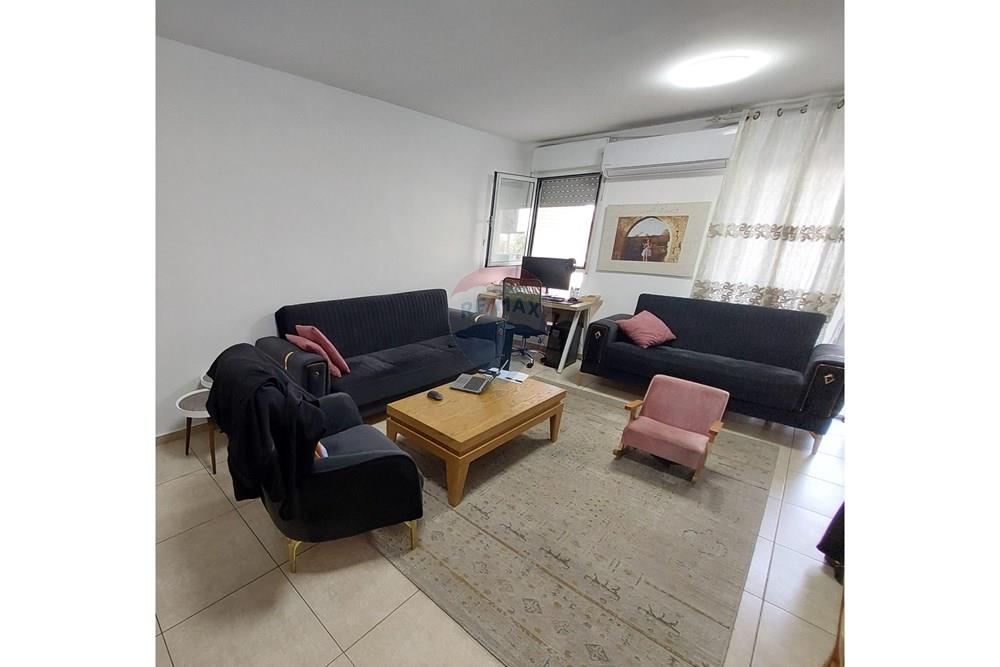 Apartment for Sale in Nahariya - Image 1