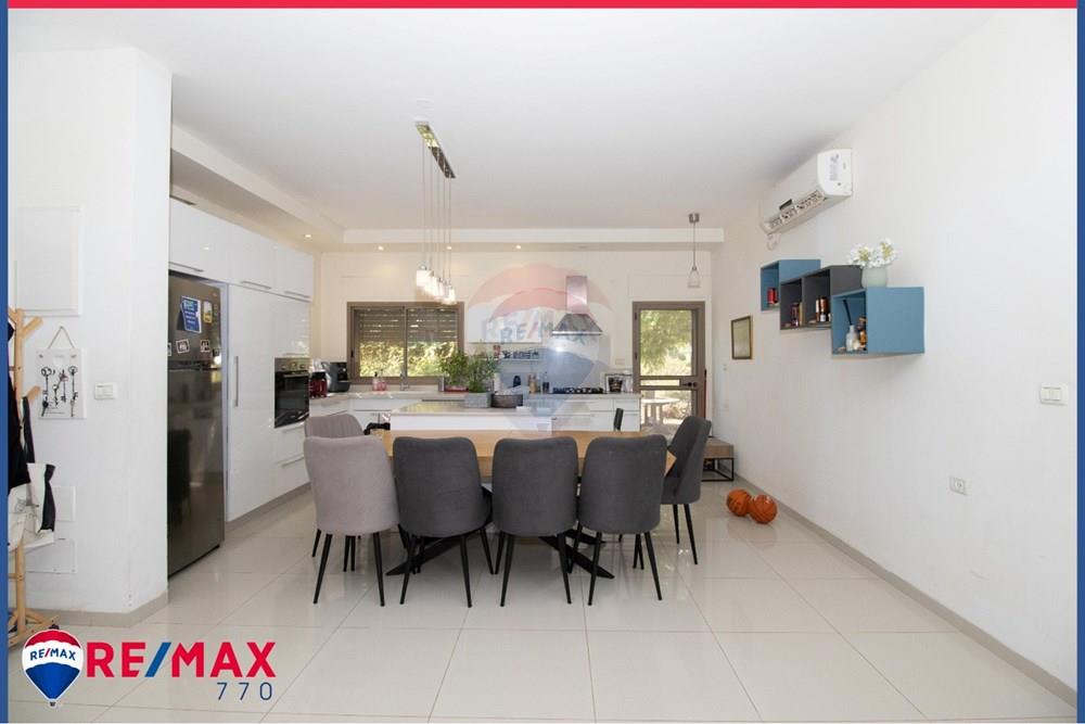 Condo for Sale in עין דור - Image 5