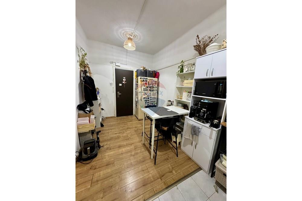 Apartment for Sale in Tel Aviv - Image 6