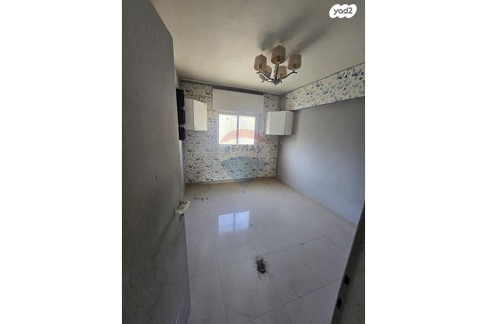 Apartment for Sale in Haifa - Image 5