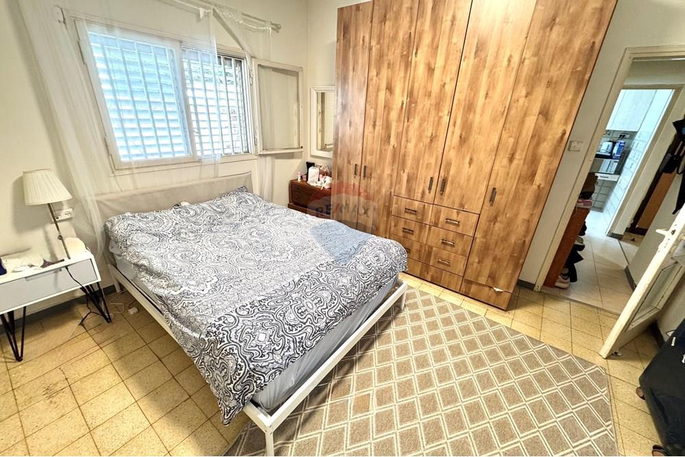 Apartment for Sale in Tel Aviv - Image 3