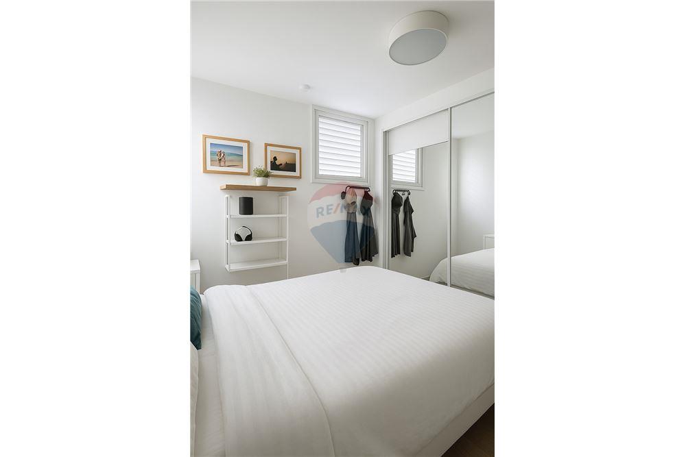 Apartment for Sale in Tel Aviv - Image 3