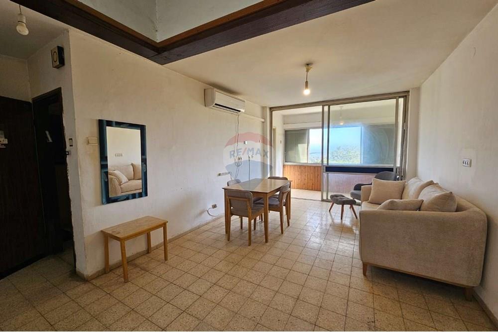 Apartment for Sale in ראש פינה - Image 2