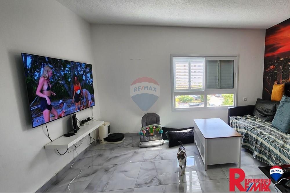 Apartment for Sale in Rishon LeZion - Image 2
