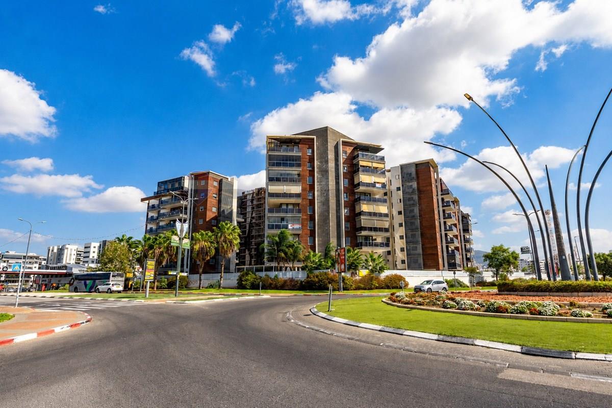 Apartment for Sale in Afula - Image 2