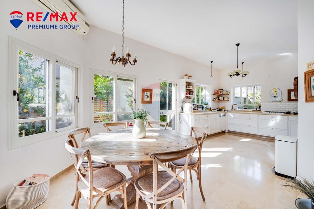 Apartment for Sale in שוהם - Image 7
