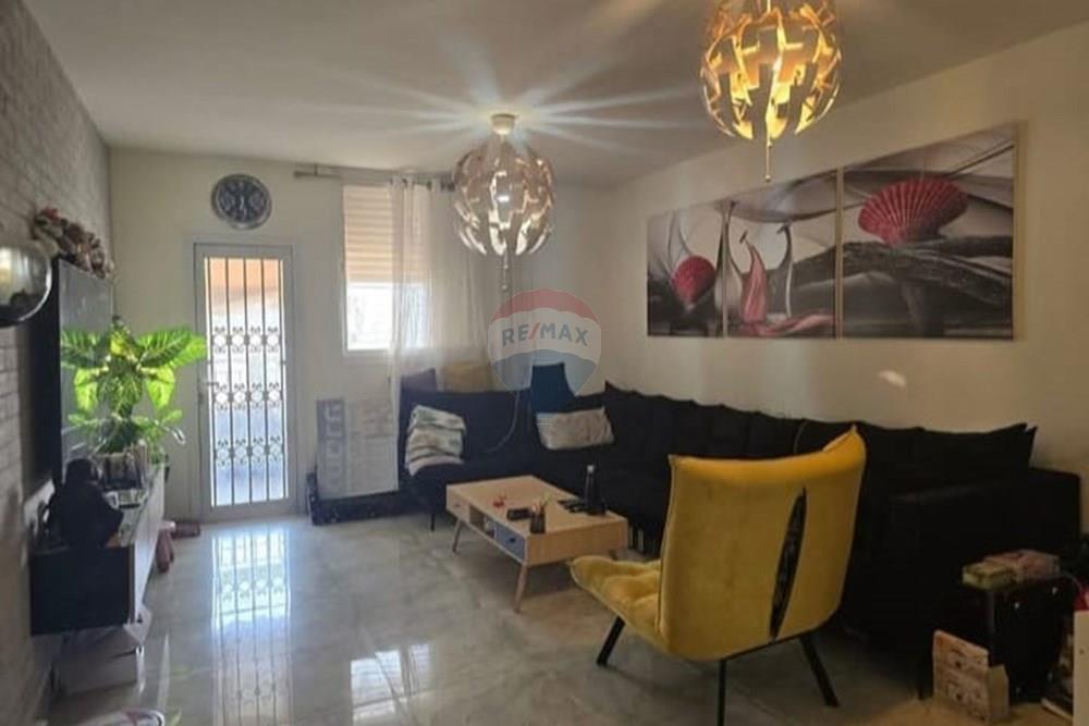 Apartment for Sale in Lod - Image 2