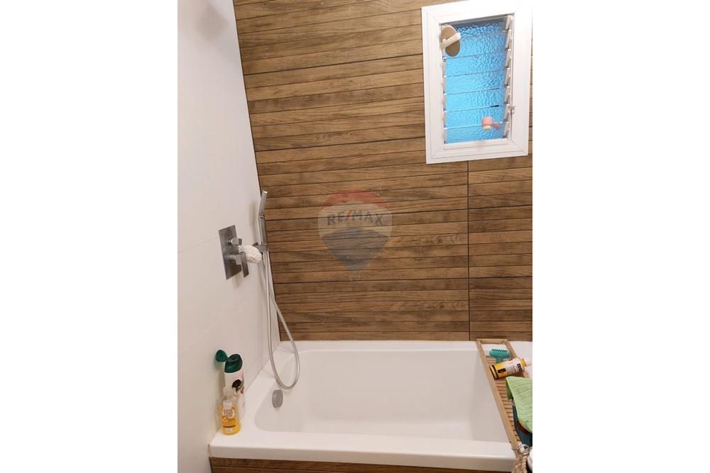 Apartment for Sale in Haifa - Image 3
