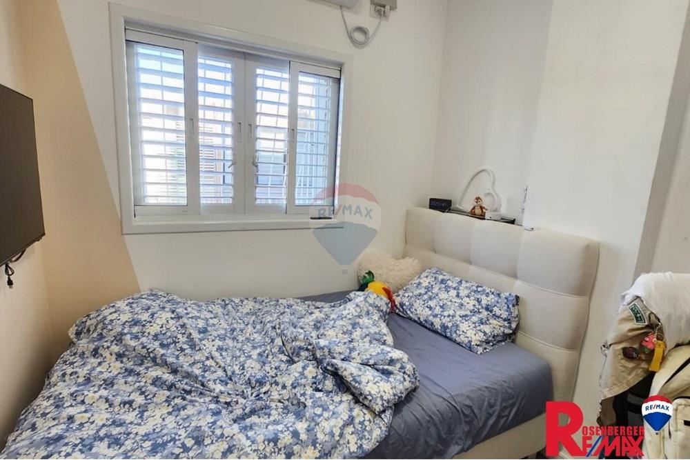 Apartment for Sale in Bat Yam - Image 7