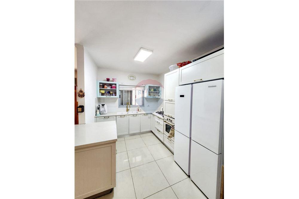 Apartment for Sale in Beer Sheva - Image 3