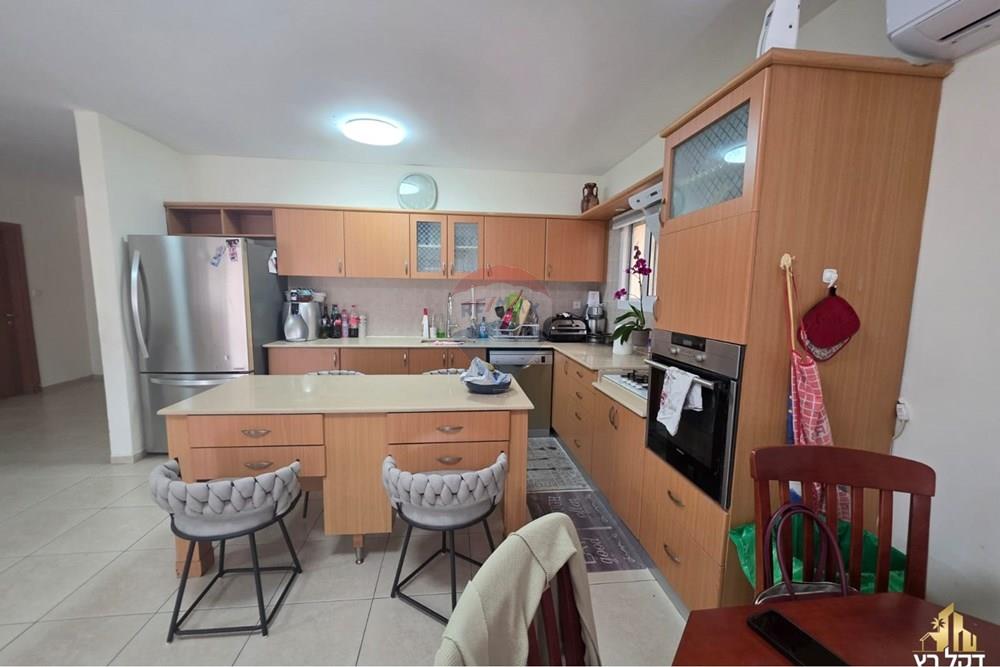 Apartment for Sale in Acre - Image 5