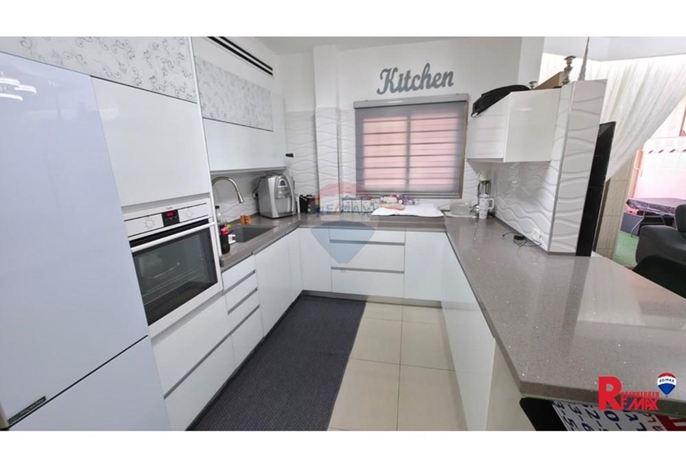 Apartment for Sale in Bat Yam - Image 5