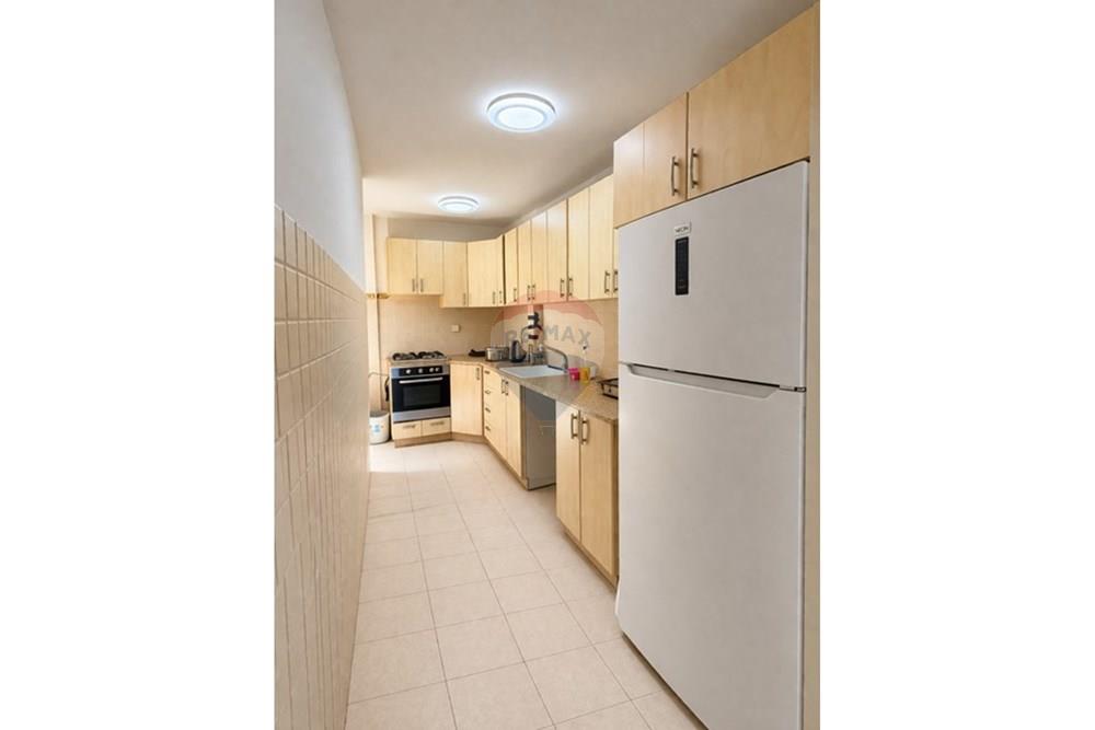Apartment for Sale in Tel Aviv - Image 3