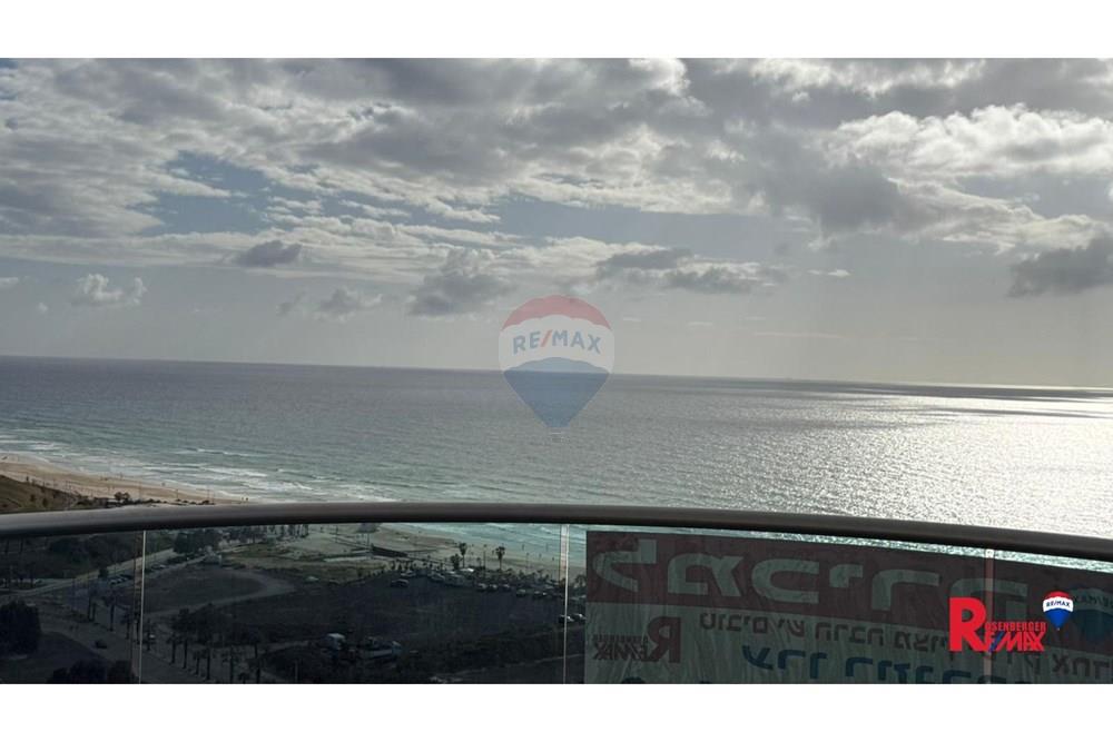 Apartment for Sale in Bat Yam - Image 7