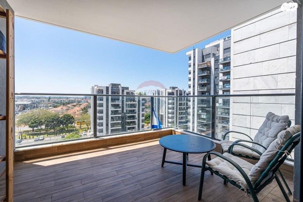 Apartment for Sale in אור עקיבא - Image 1