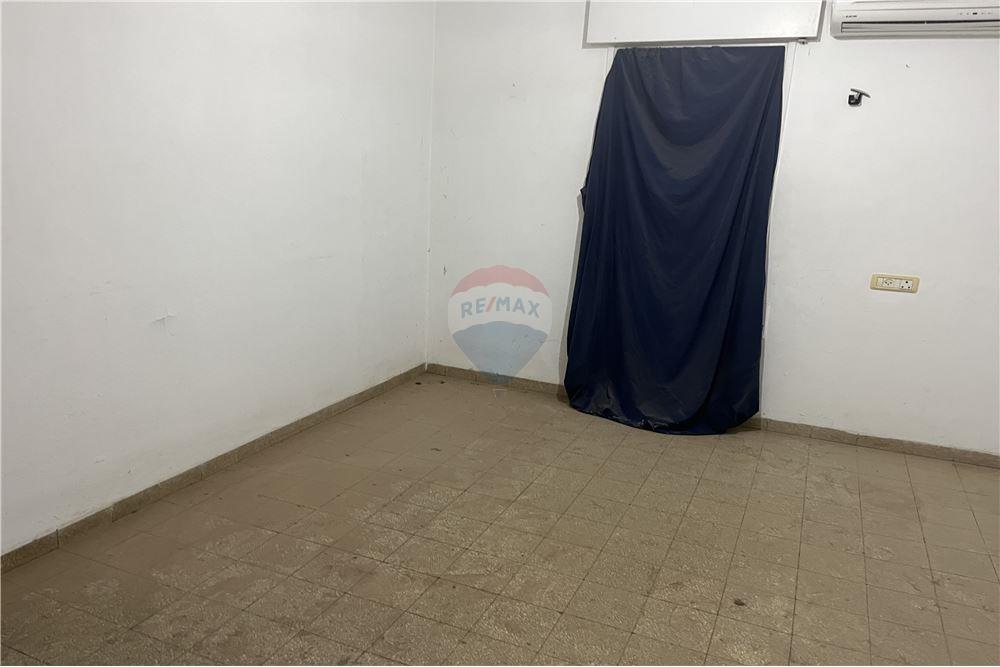 Apartment for Sale in Or Yehuda - Image 1