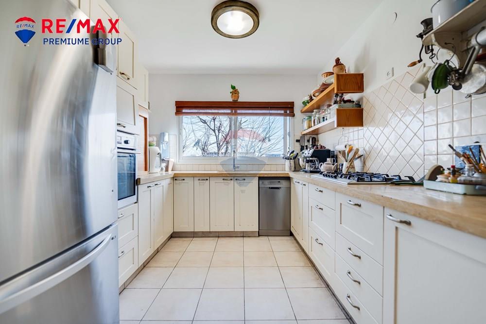 Apartment for Sale in שוהם - Image 7