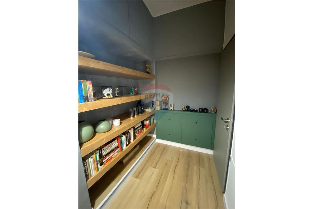Apartment for Sale in Tel Aviv - Image 4