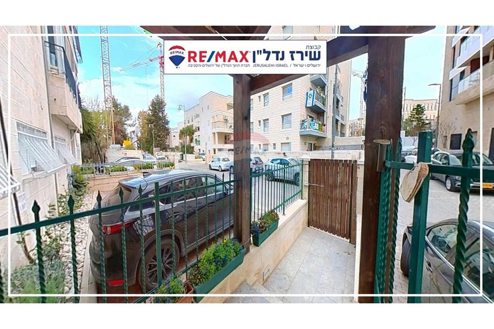 Apartment for Sale in Jerusalem - Image 4