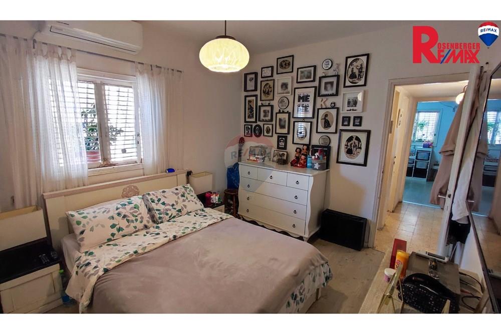 Apartment for Sale in Bat Yam - Image 7