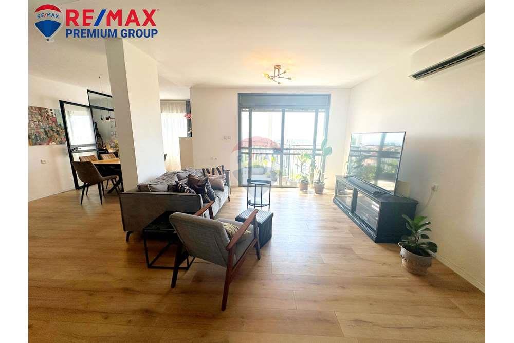 Apartment for Sale in שוהם - Image 5