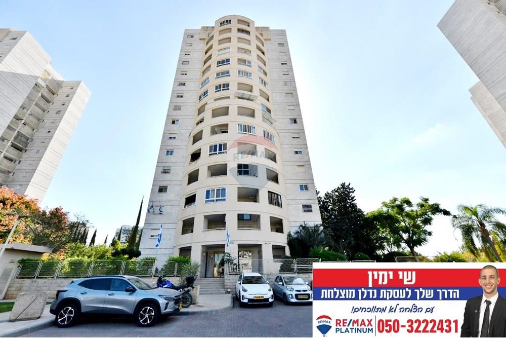 Apartment for Sale in Or Yehuda - Image 7