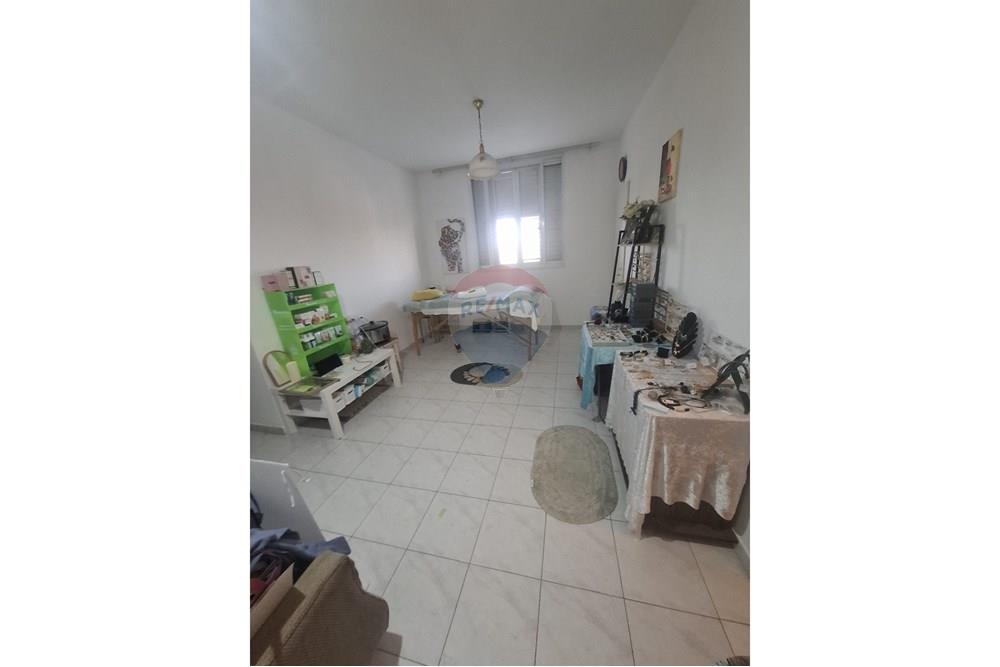Apartment for Sale in Beer Sheva - Image 3