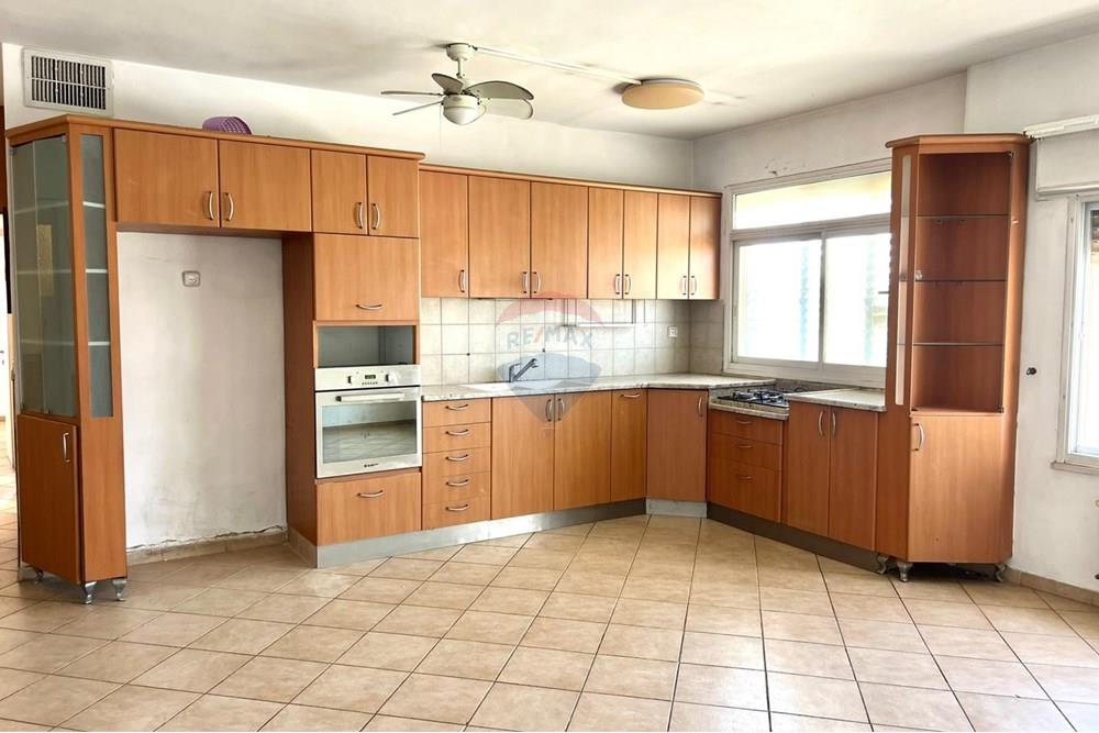 Apartment for Sale in Jerusalem - Image 2