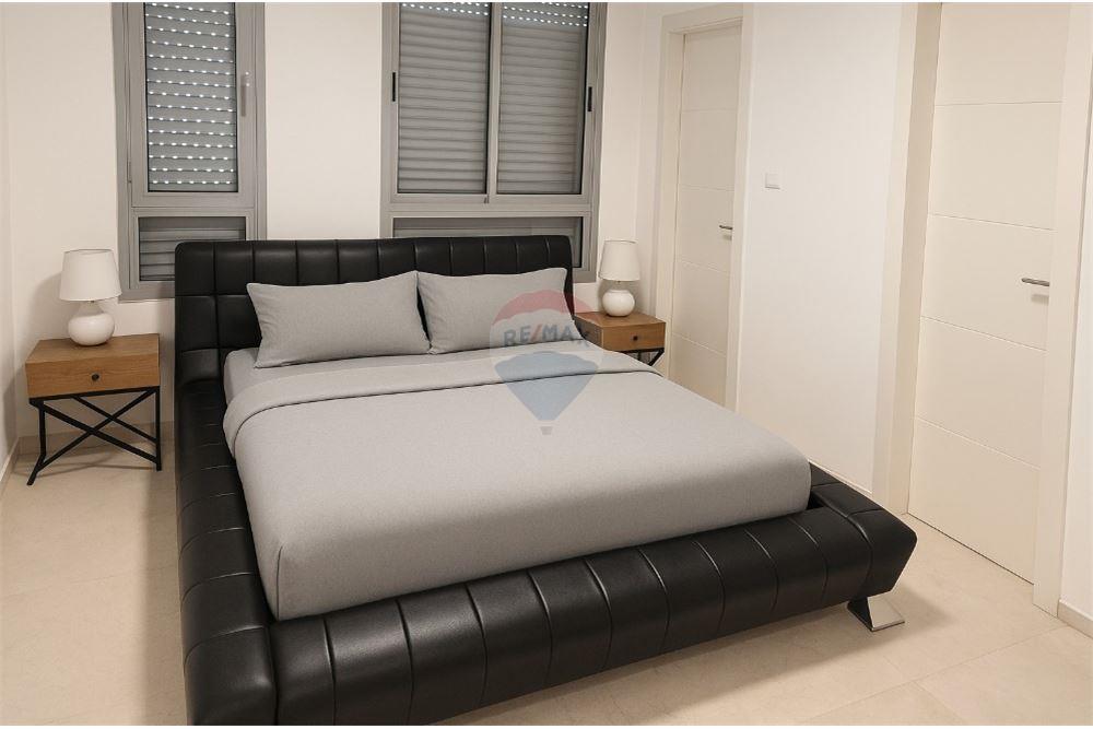 Apartment for Sale in Tel Aviv - Image 6