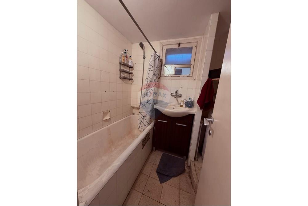 Apartment for Sale in Haifa - Image 5