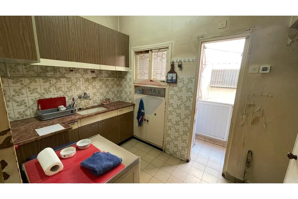 Apartment for Sale in Tel Aviv - Image 2