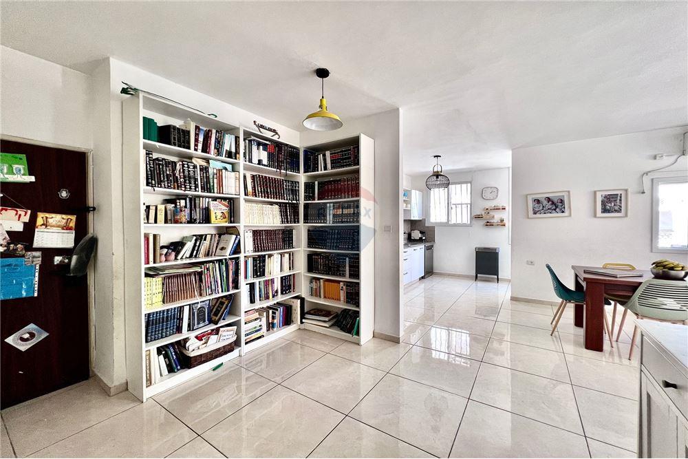 Apartment for Sale in Netanya - Image 6