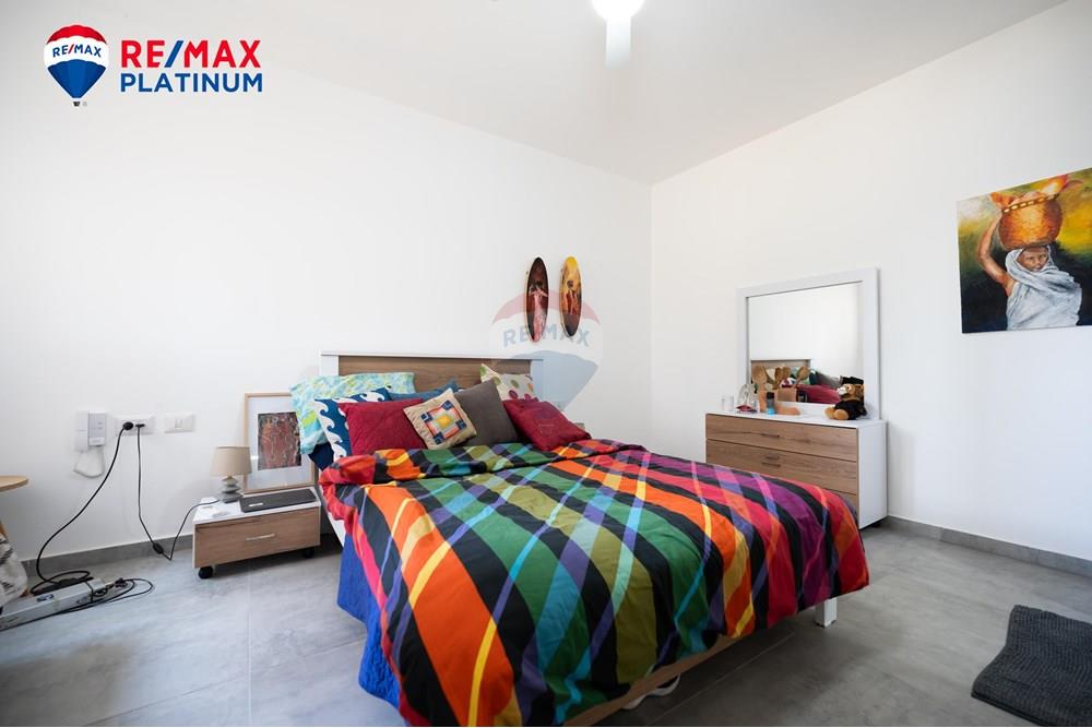 Apartment for Sale in קרית אונו - Image 6